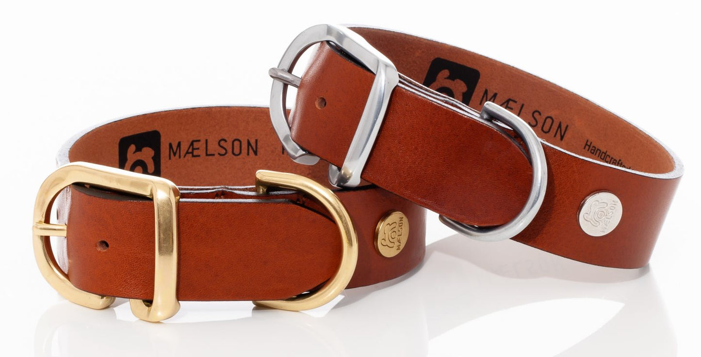 Zgarda maro de piele pentru caini, EcoSkin Coll'R 40/25 Cognac/metal, lungime 29-35/latime 2.5 cm